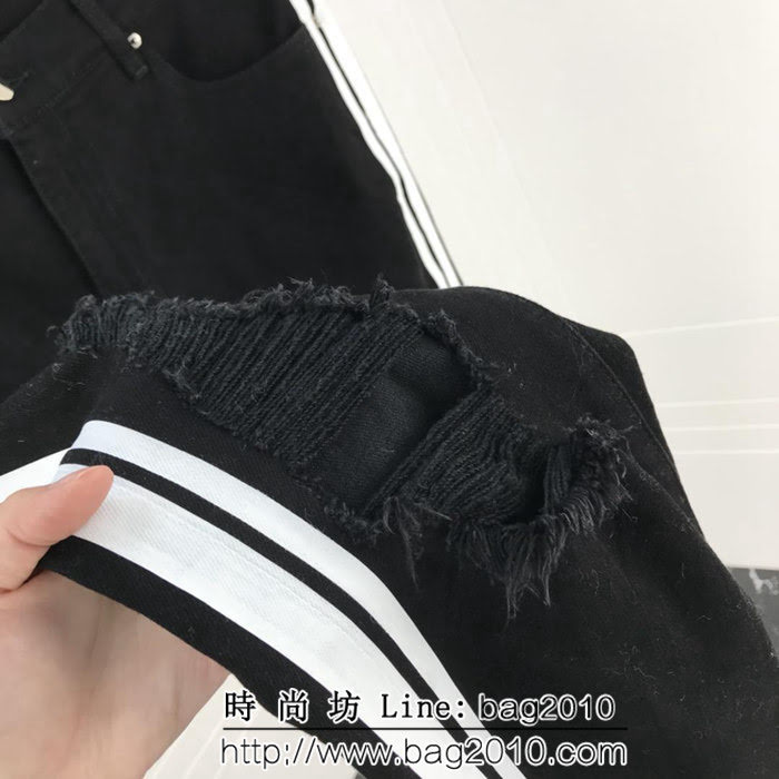 AMIRI美國潮牌 超火新款 壓膠牛仔褲 破洞和無破洞兩個版本 ydi1205